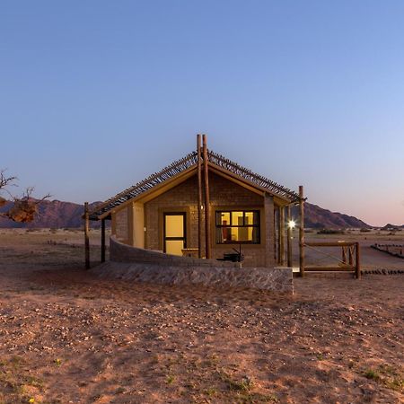 Desert Camp Сесрием Экстерьер фото