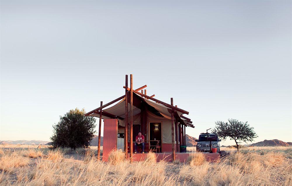 Desert Camp Сесрием Экстерьер фото