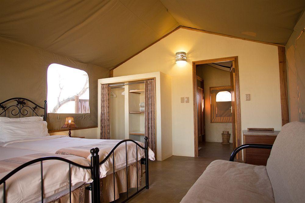 Desert Camp Сесрием Экстерьер фото