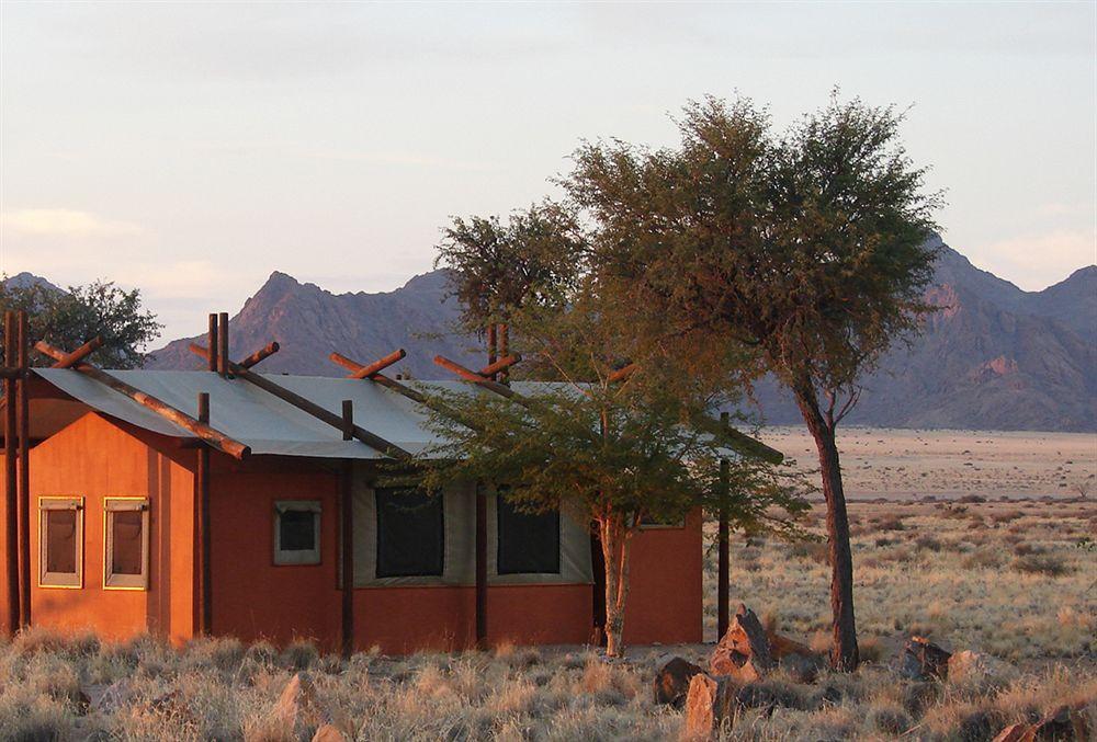 Desert Camp Сесрием Экстерьер фото