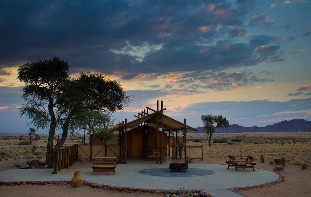 Desert Camp Сесрием Экстерьер фото