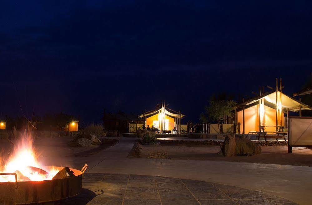 Desert Camp Сесрием Экстерьер фото